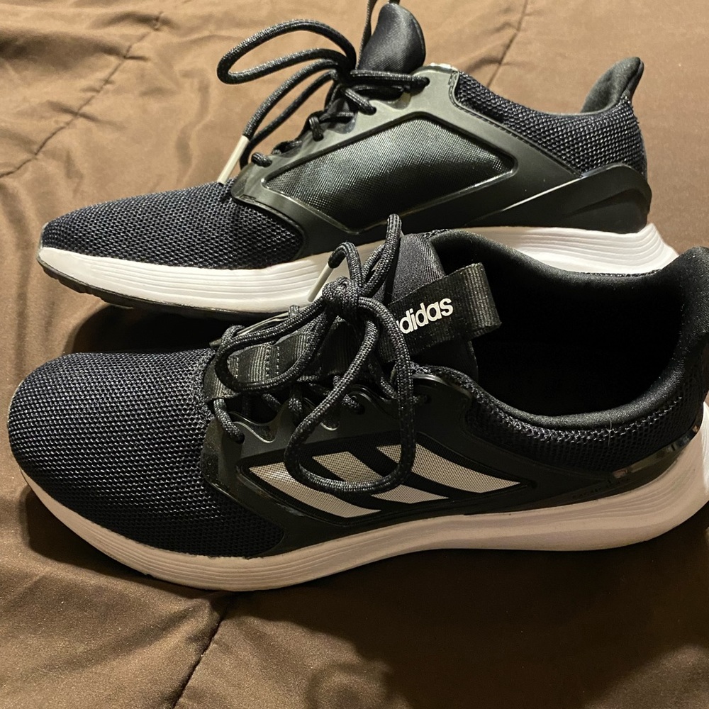 Women’s Adidas cloud foam running shoes